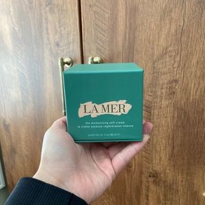 La mer the moisturizing soft cream